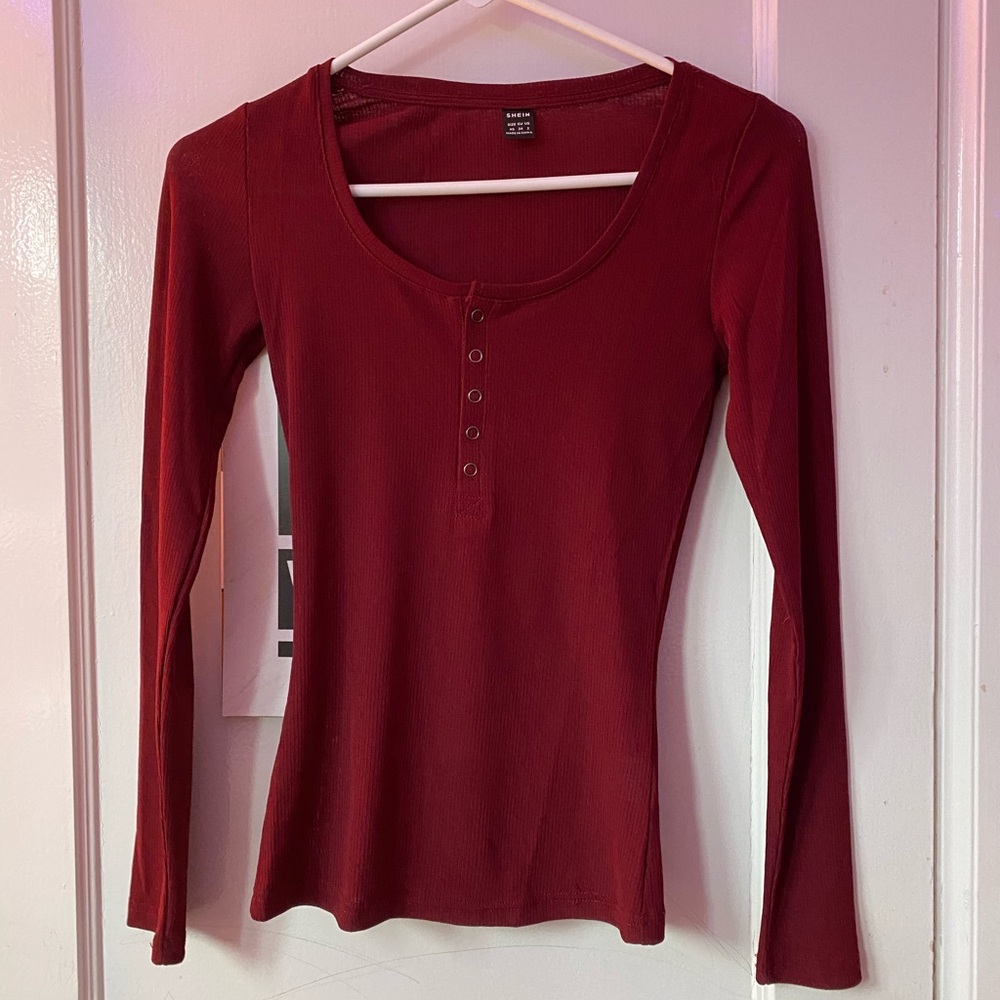 “Elena Gilbert” maroon, tight-fit Henley!